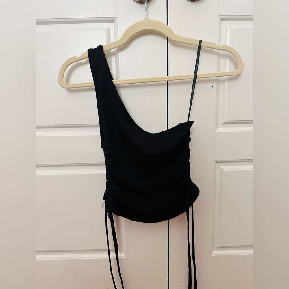 Forever 21 Black Asymmetrical Crop Top